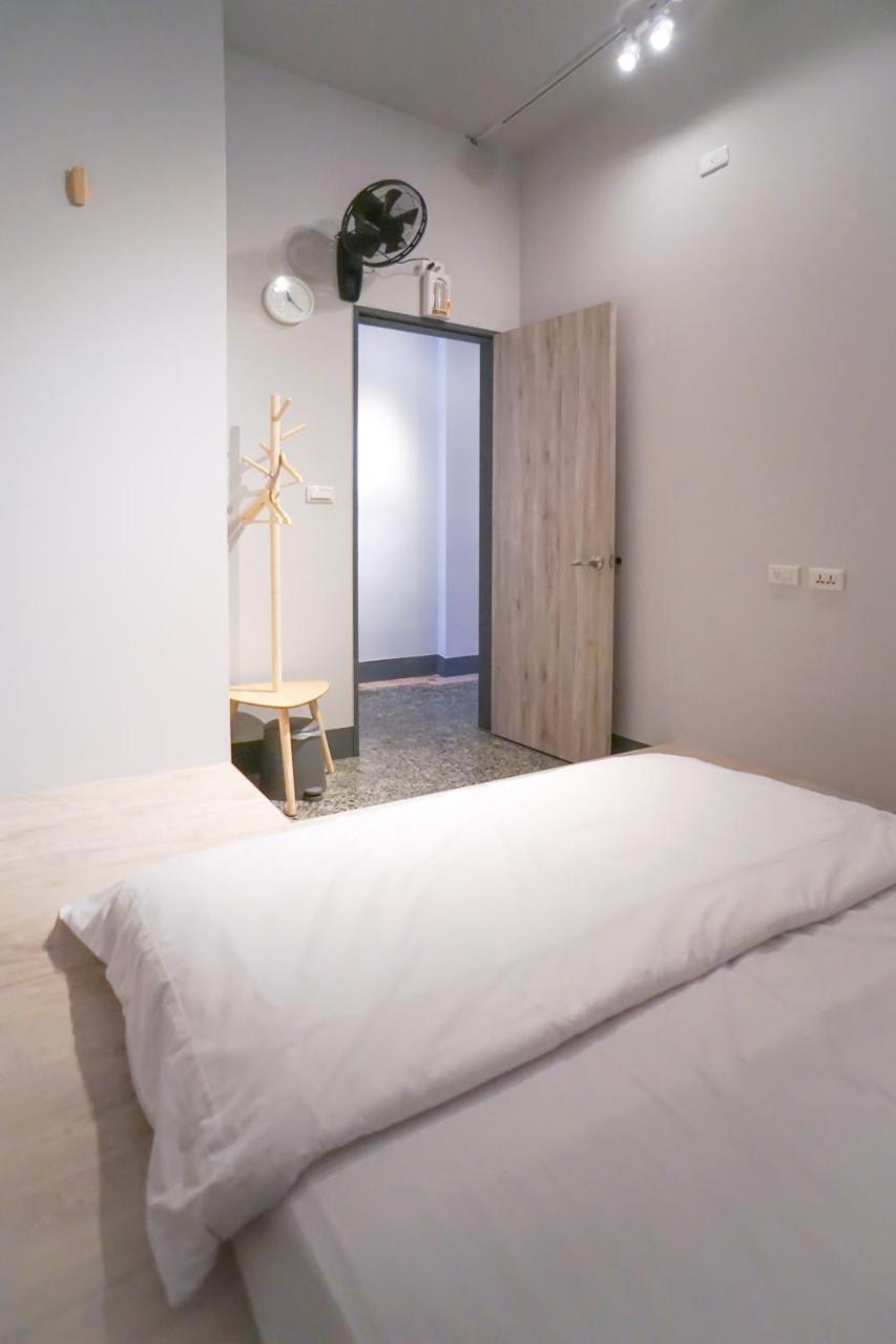 הואליין סיטי World Inn 窩二樓小客棧民宿 מראה חיצוני תמונה